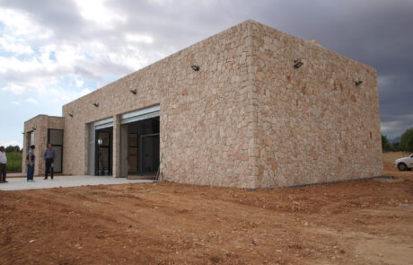 Exterior de la bodega